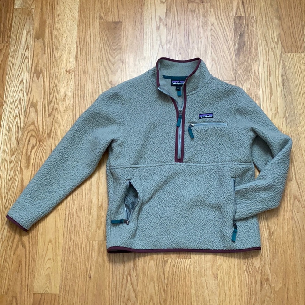 Patagonia zip up sweater